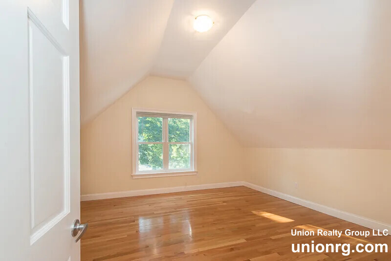 66 Glenellen Rd, West Roxbury