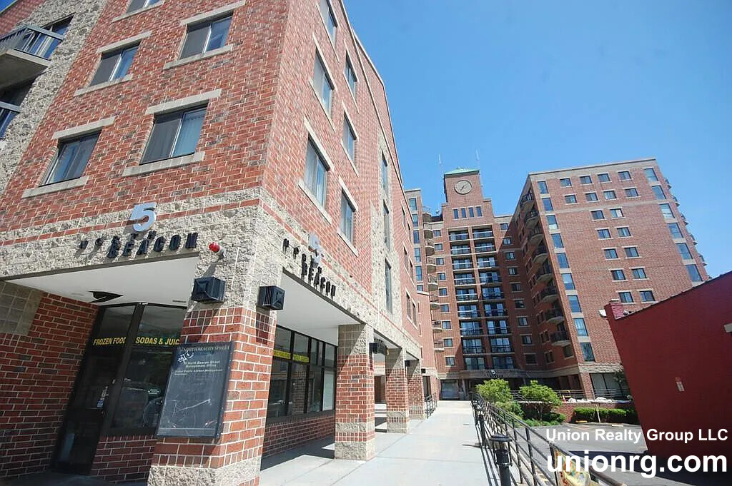 15 North Beacon St, Allston