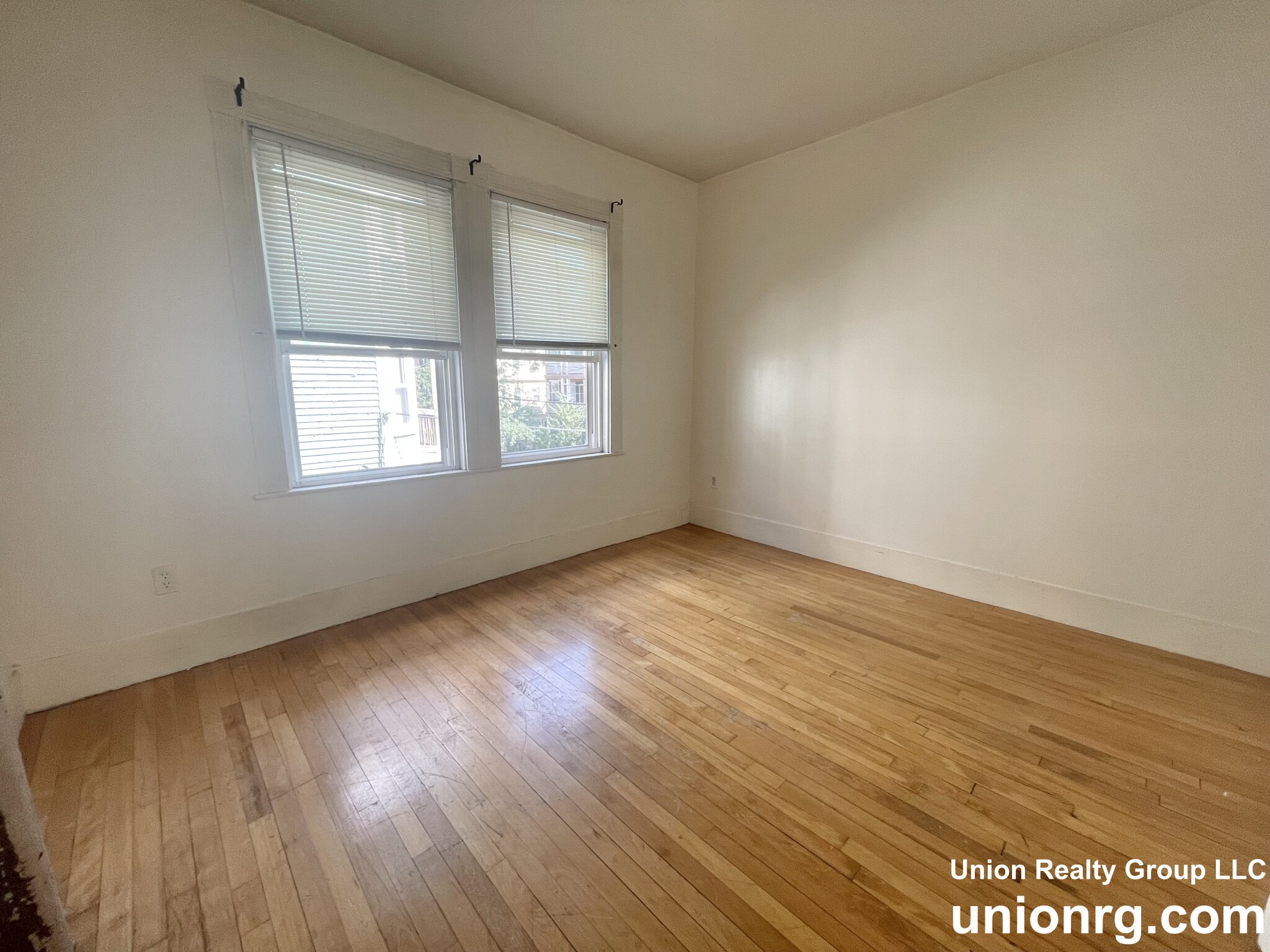 335 Faneuil St, Brighton