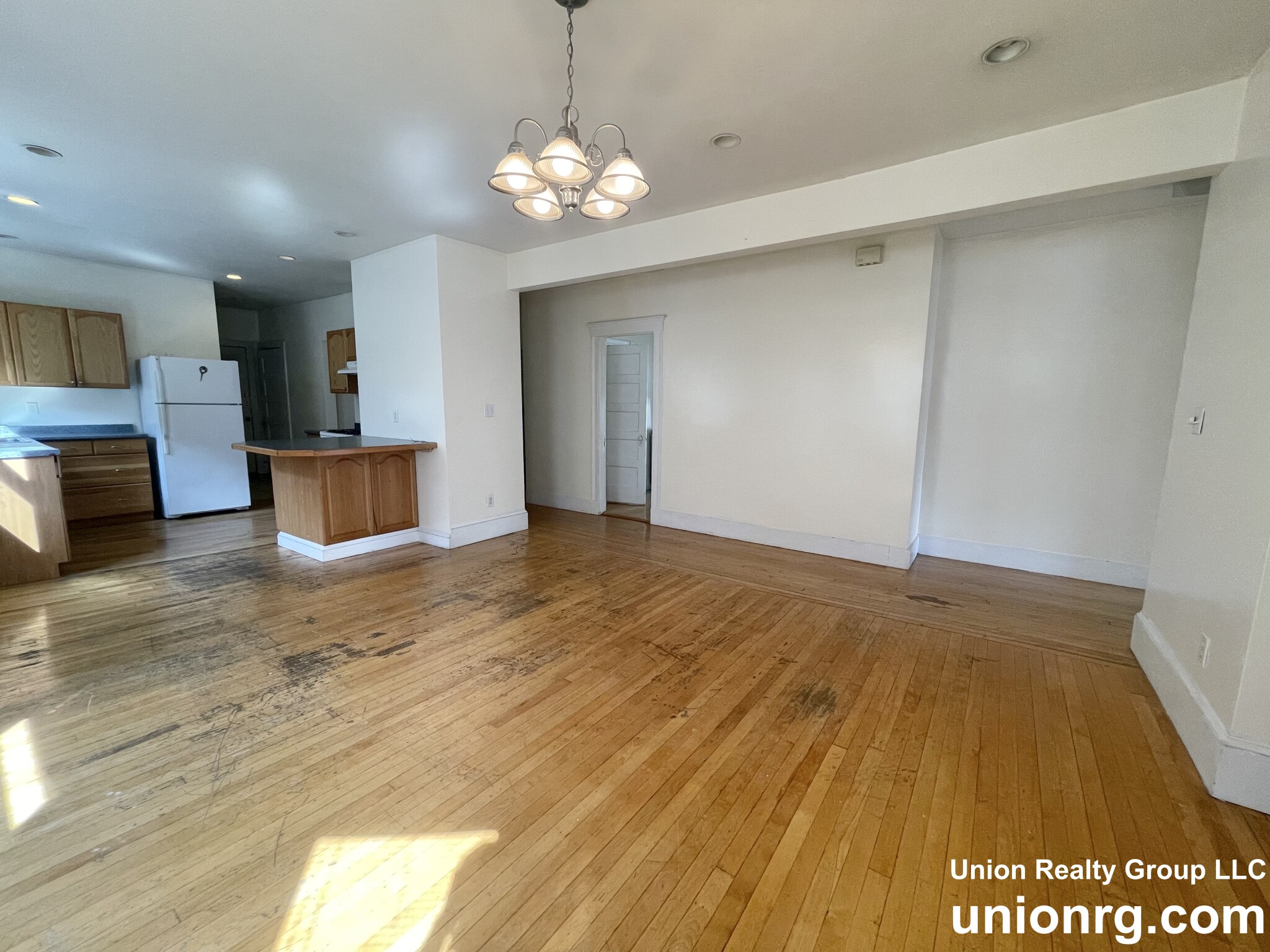 335 Faneuil St, Brighton