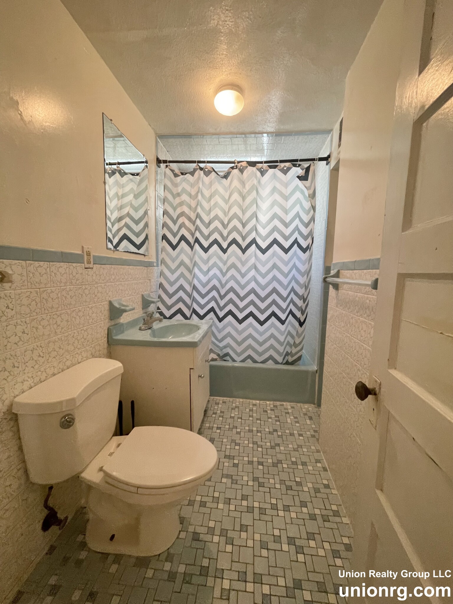 335 Faneuil St, Brighton