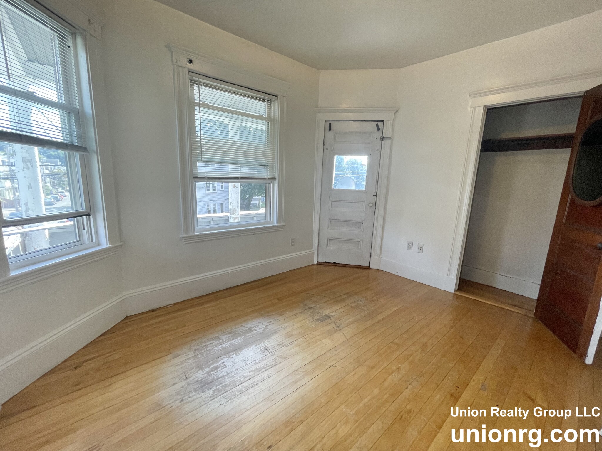 335 Faneuil St, Brighton