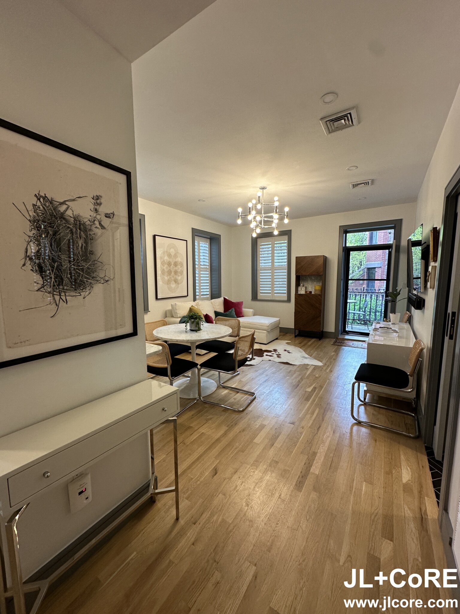 Photos of apartment on Wareham St.,Boston MA 02118