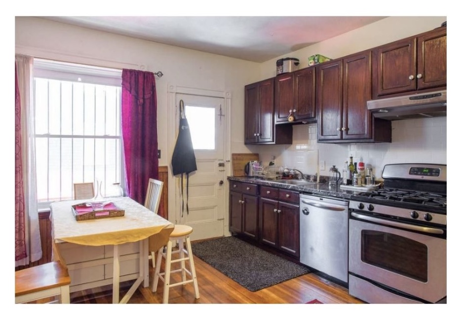 4 bed, 1 bath apartment for rent at 811 Centre St Unit 2, Jamaica Plain — photo 3 of 6