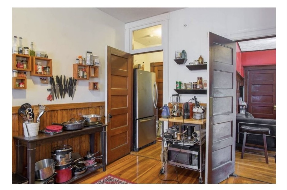 4 bed, 1 bath apartment for rent at 811 Centre St Unit 2, Jamaica Plain — photo 6 of 6
