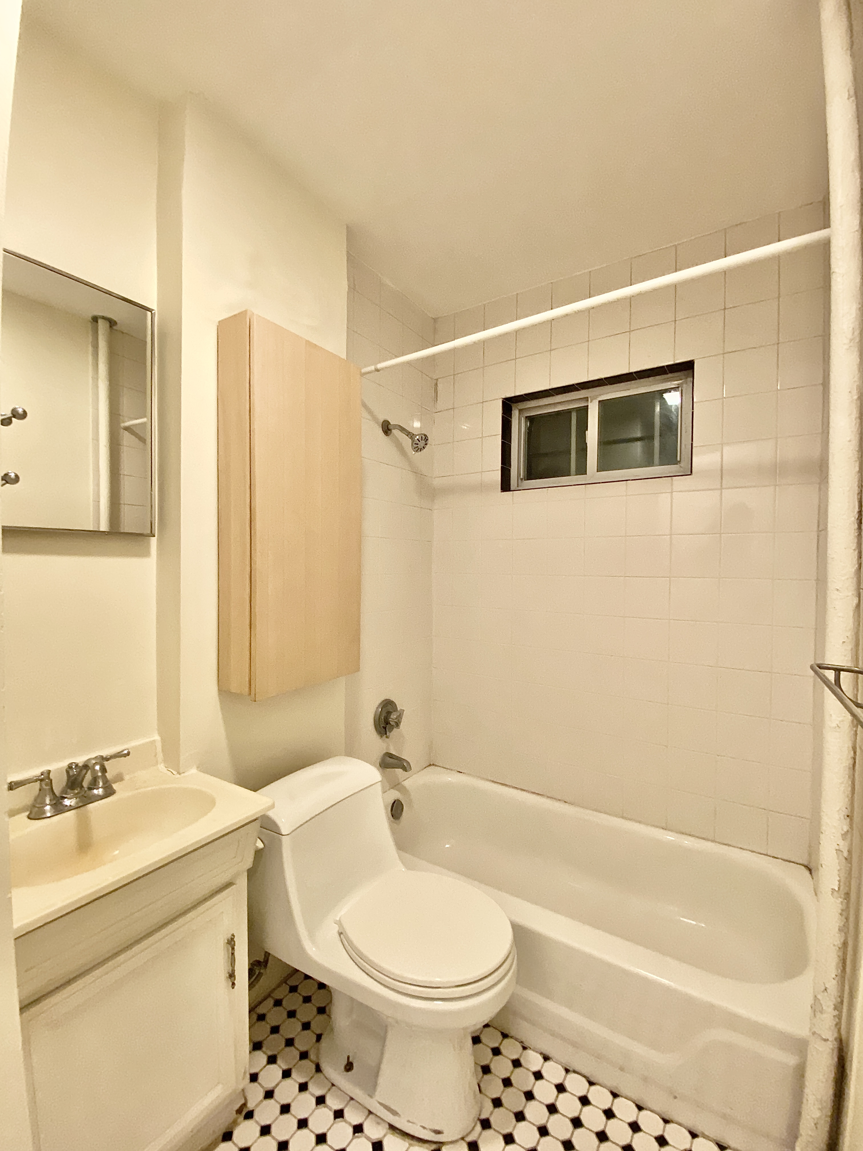 1 bed, 1 bath apartment for rent at 132 Oxford St Unit 1A, Porter Square — photo 11 of 11