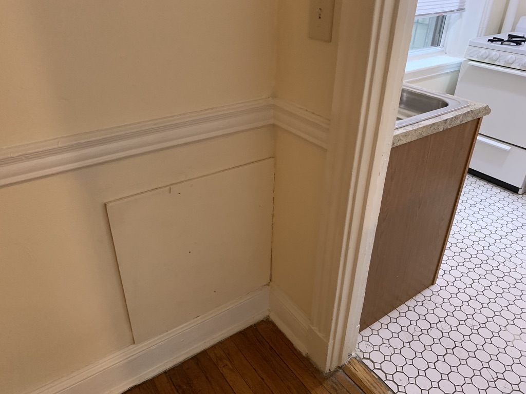 Photos of apartment on Riverway,Boston MA 02115