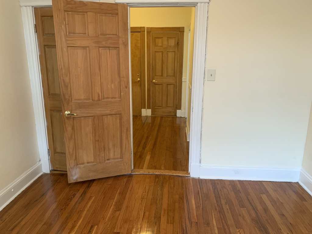Photos of apartment on Riverway,Boston MA 02115