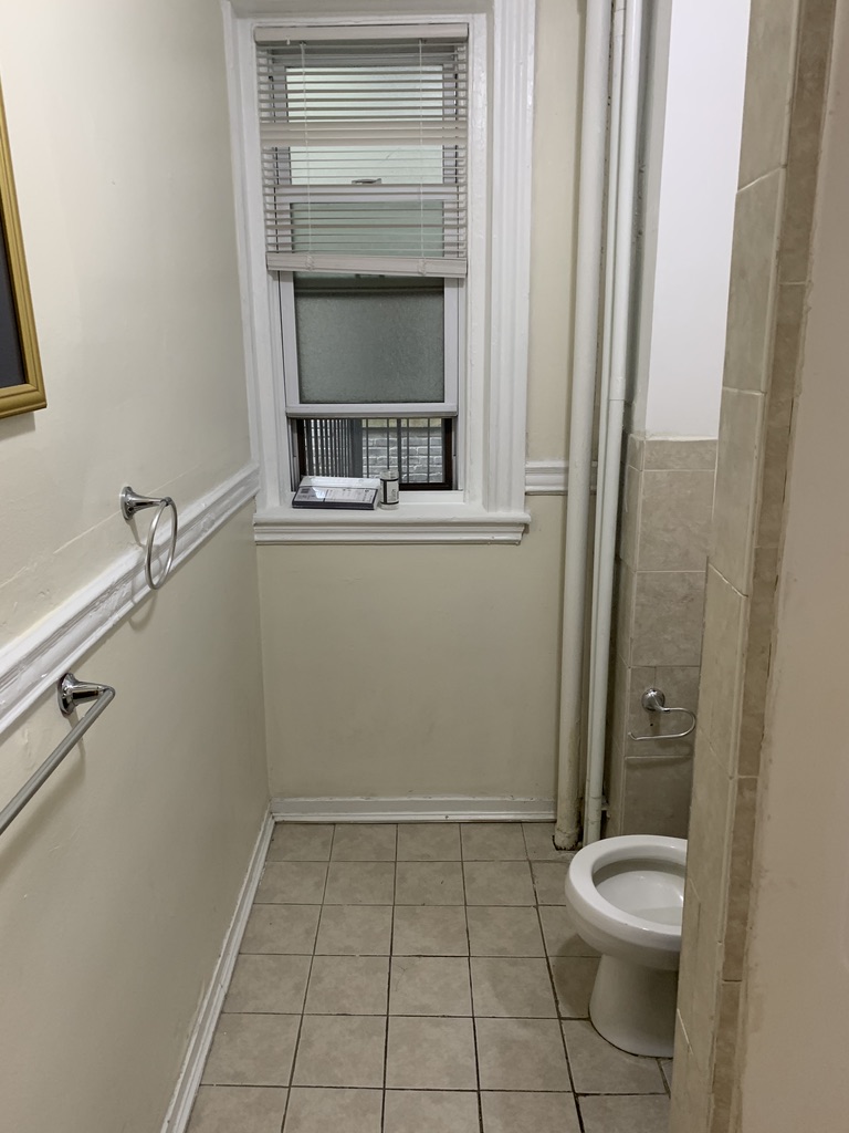 Photos of apartment on Riverway,Boston MA 02115