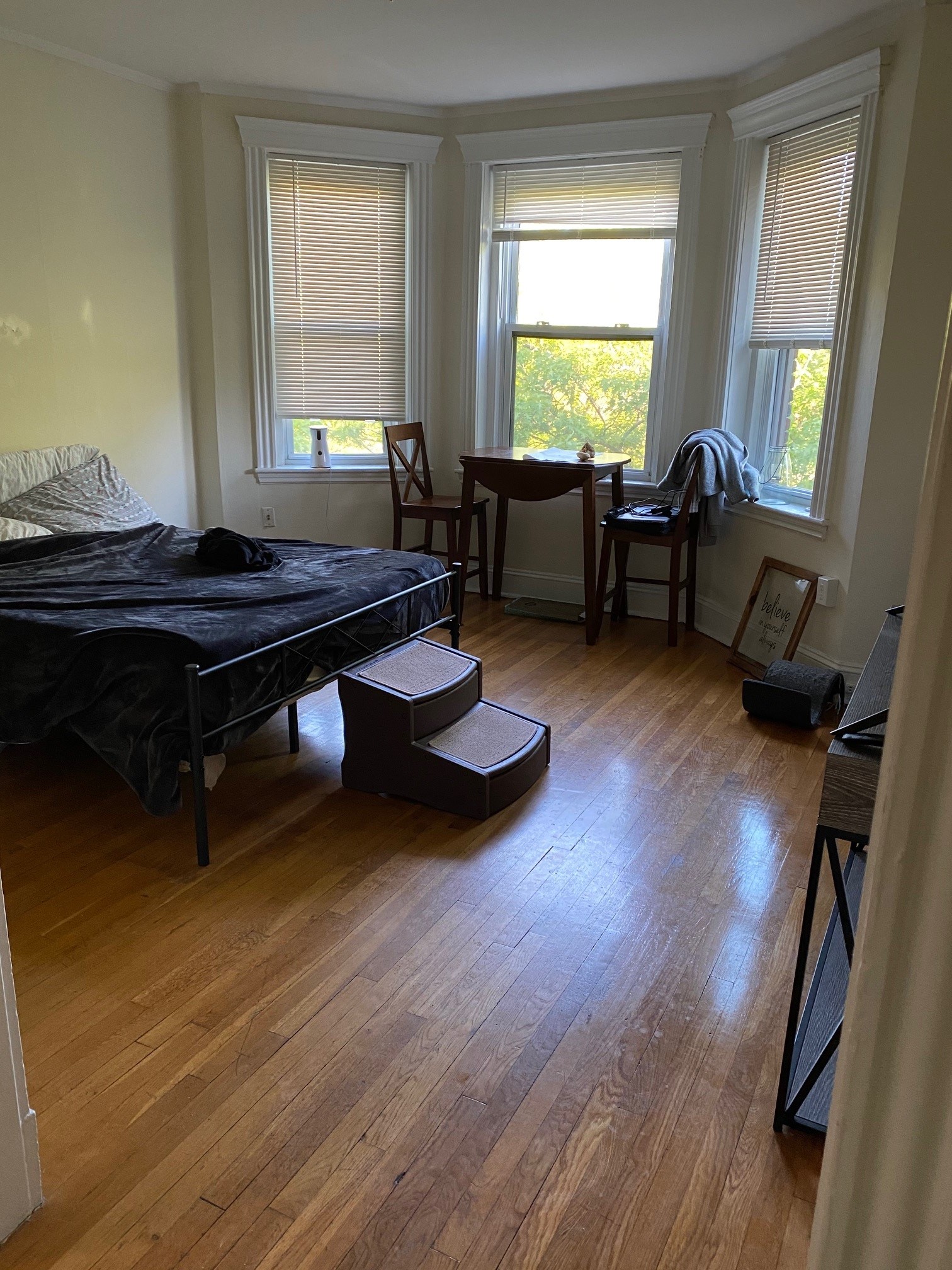 364 Riverway, Mission Hill