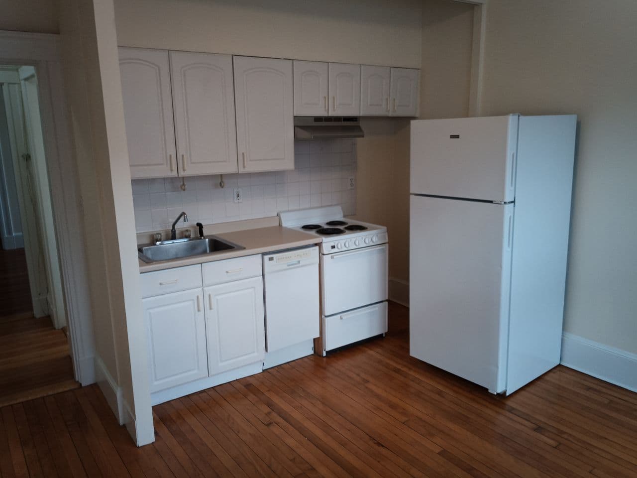 1 bed, 1 bath apartment for rent at 47 Inman St Unit 43, Central Square — photo 3 of 5