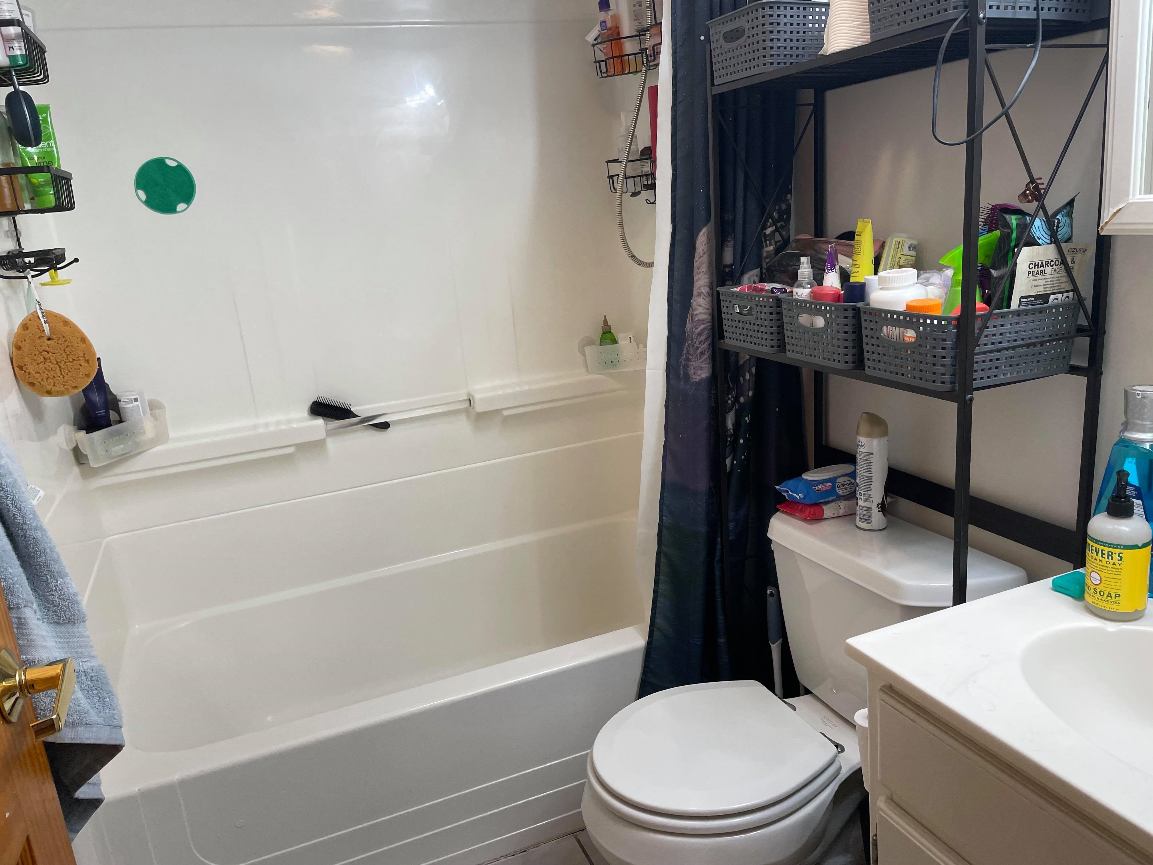 8 Alberta Ter, North Cambridge