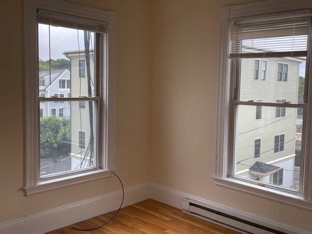 3 bed, 1 bath apartment for rent at 29 Park St Unit 3, Davis Square — photo 3 of 10
