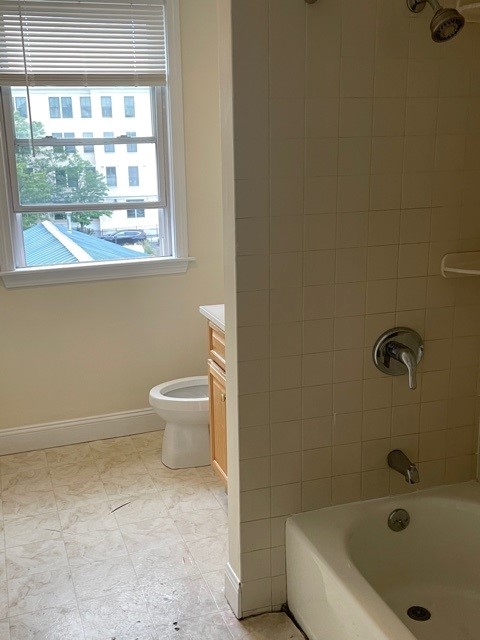 3 bed, 1 bath apartment for rent at 29 Park St Unit 3, Davis Square — photo 9 of 10