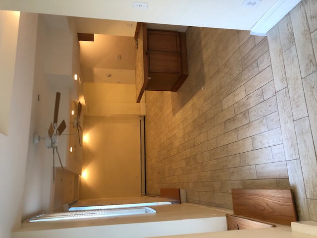 360 Riverway, Mission Hill