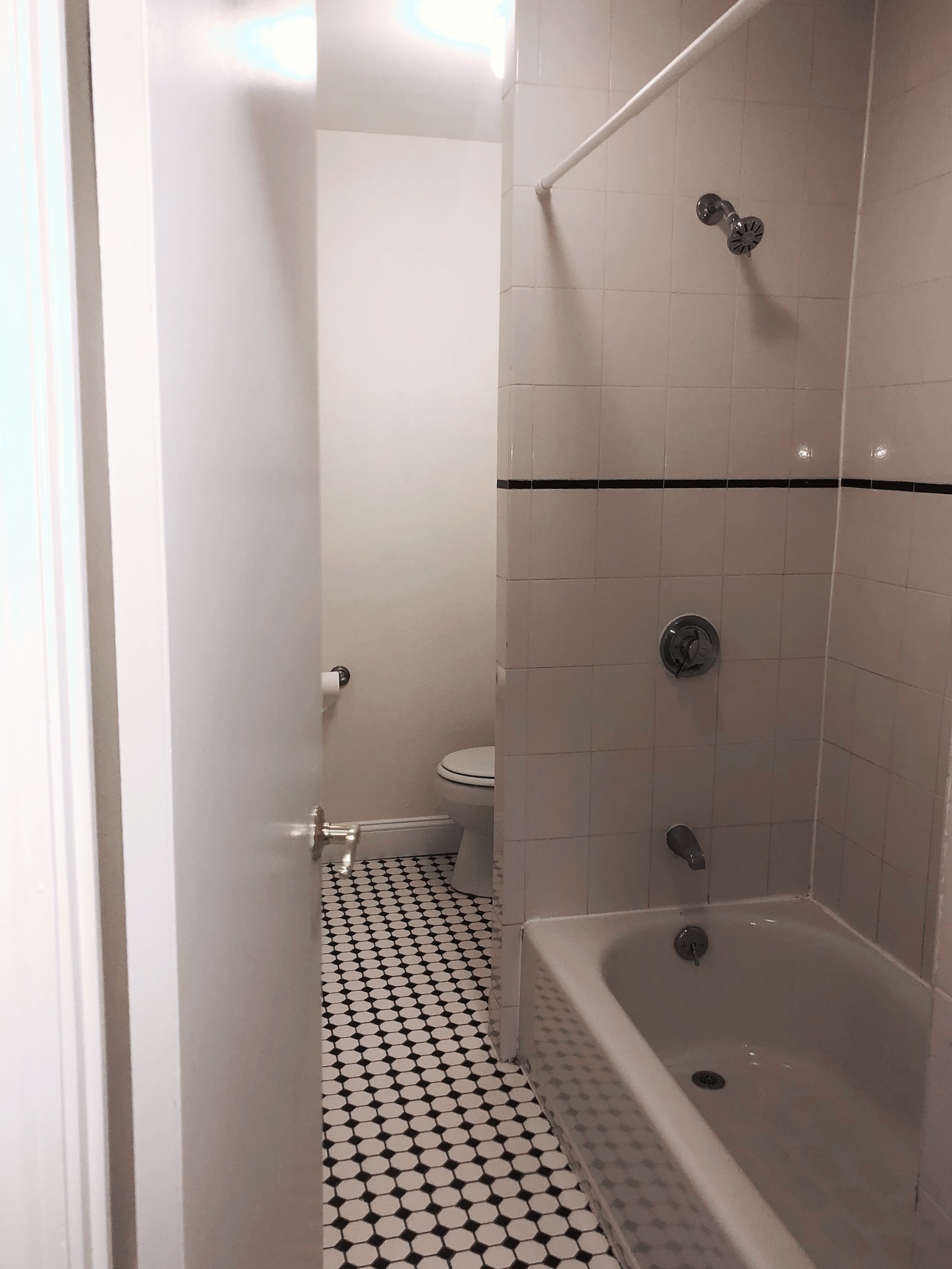 6 Alberta Ter, North Cambridge