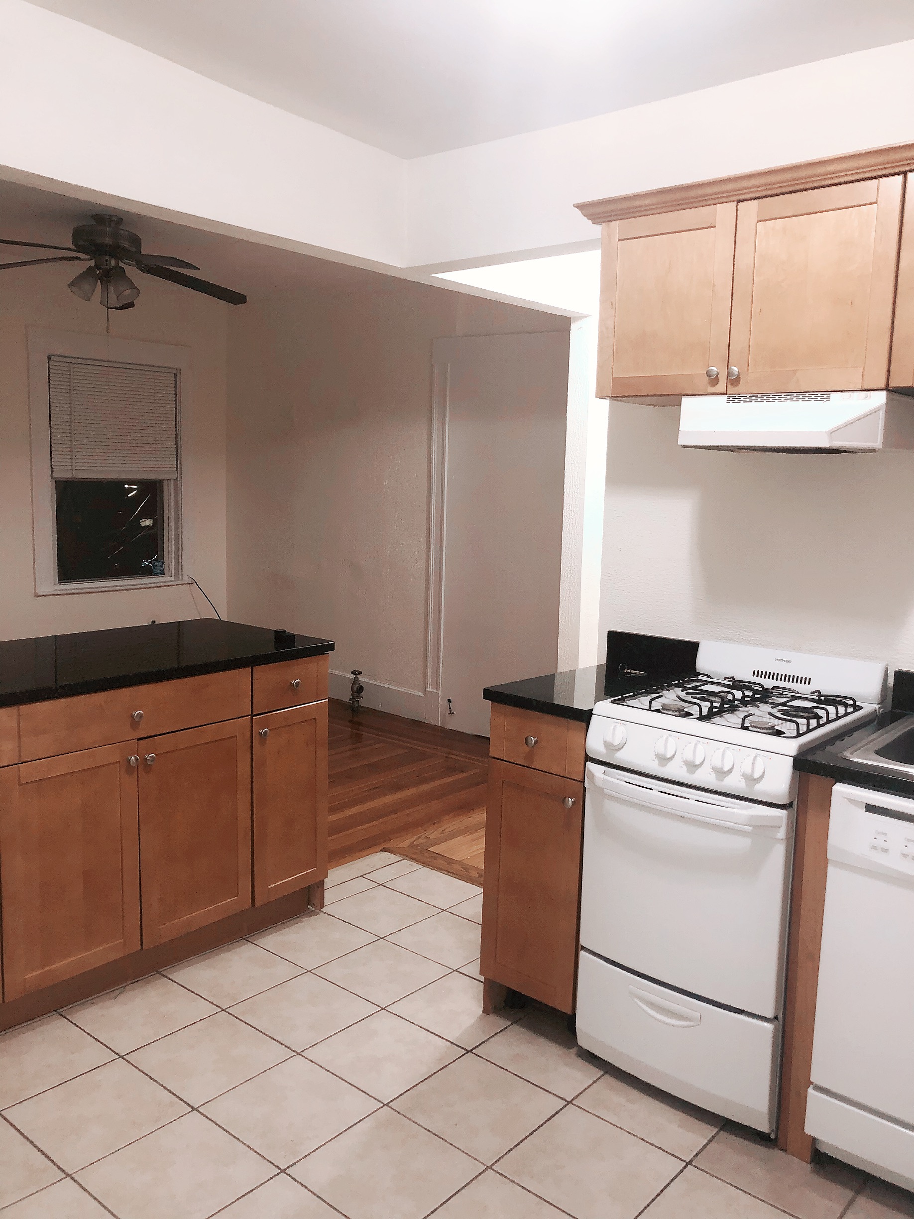 6 Alberta Ter, North Cambridge