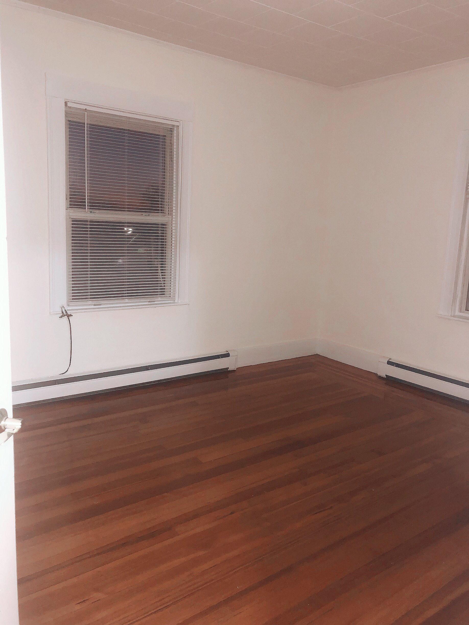 6 Alberta Ter, North Cambridge