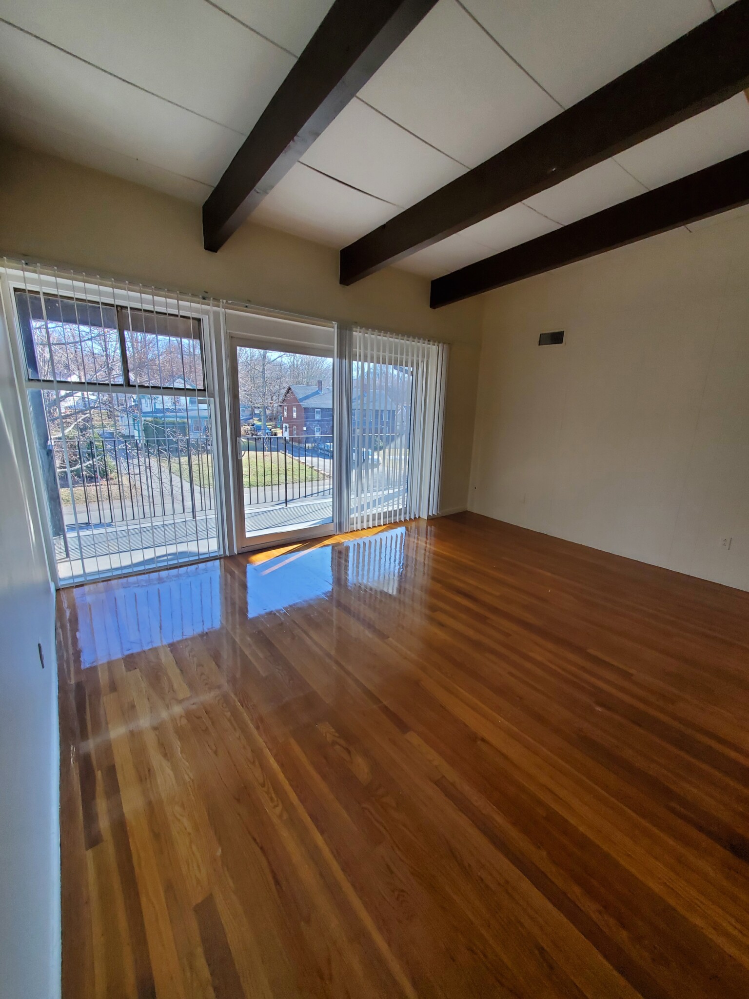 180 Central St, Stoneham