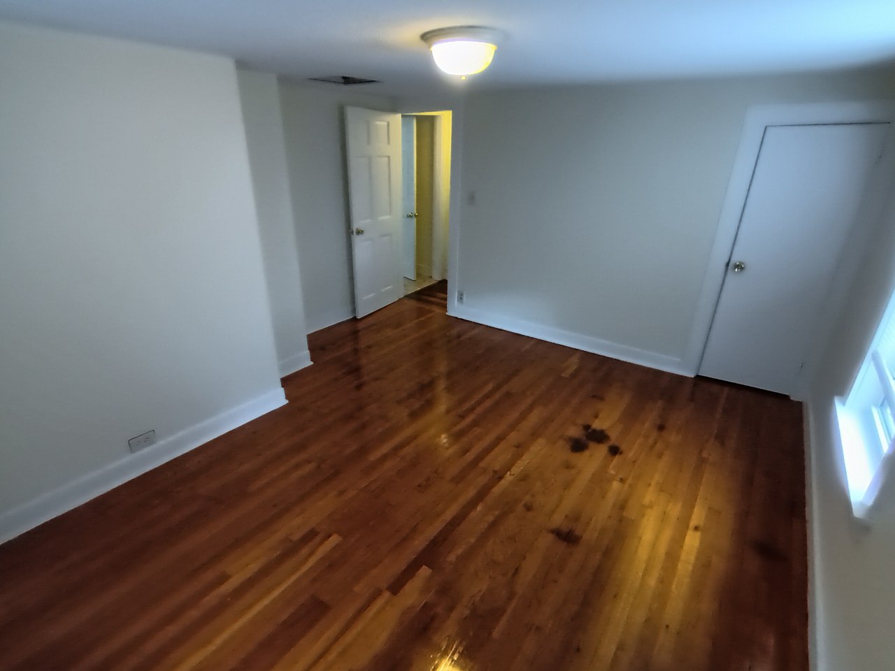 4 Park St, Arlington