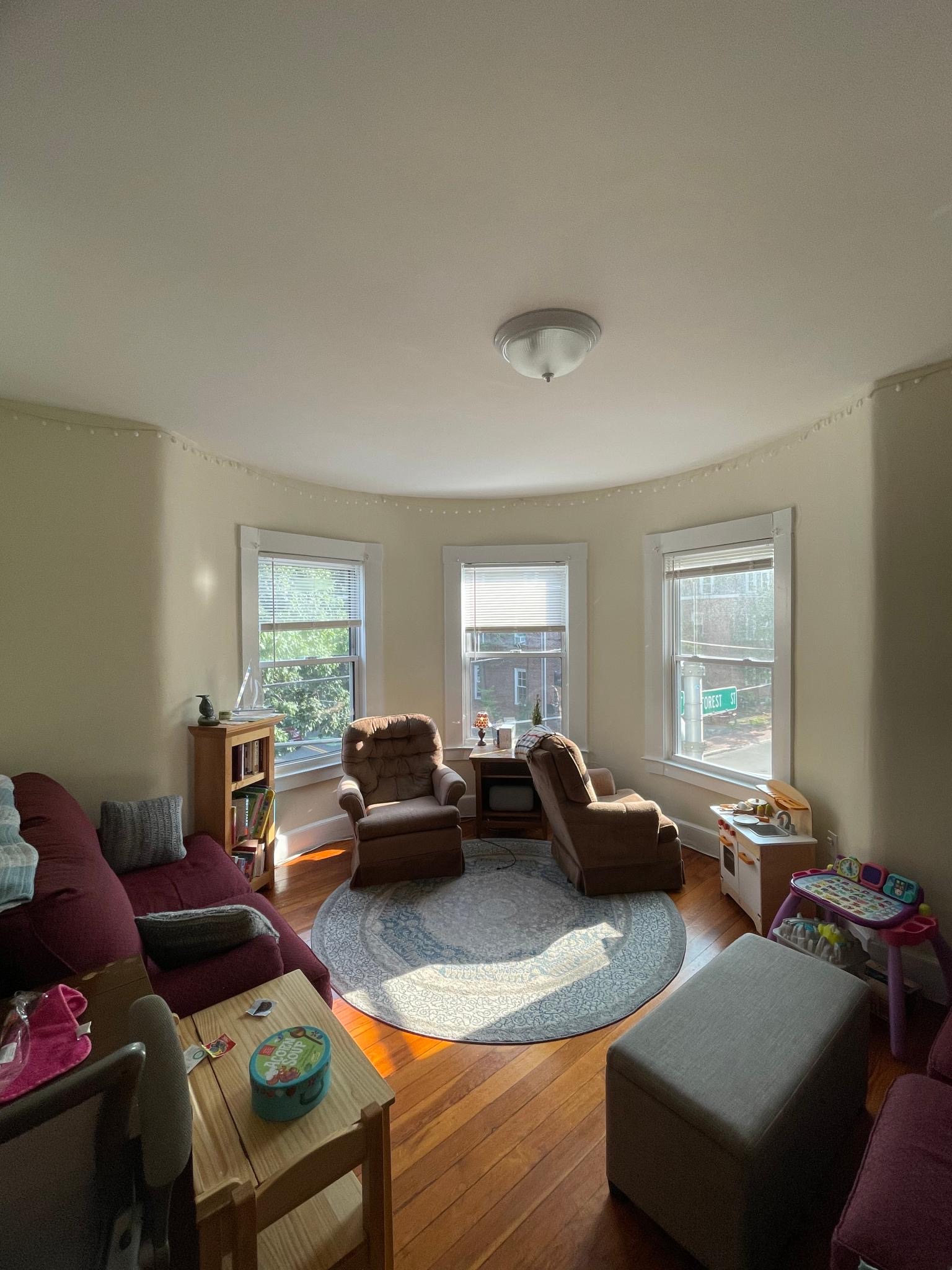 132 5 Oxford St, Porter Square