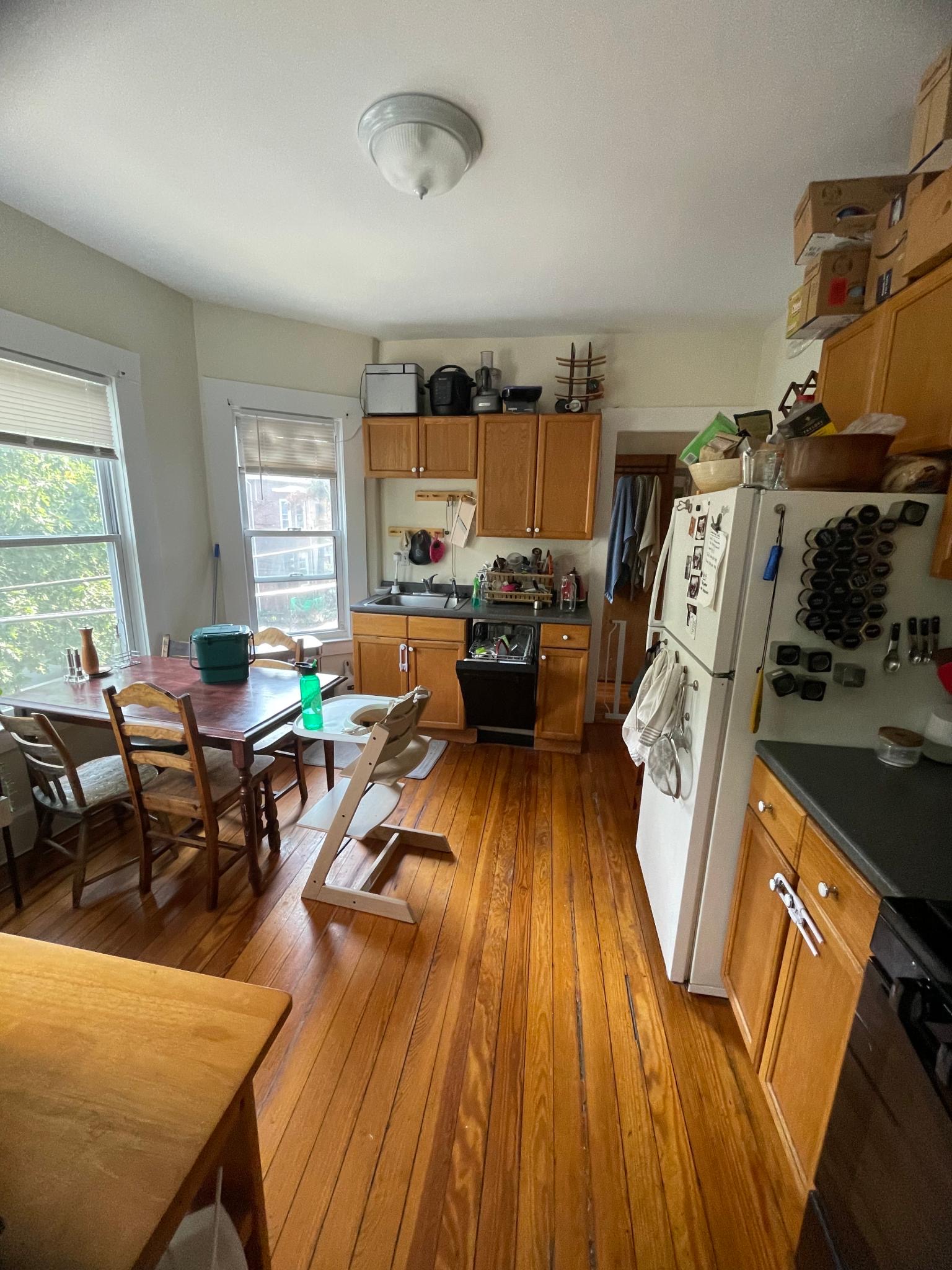 132 5 Oxford St, Porter Square