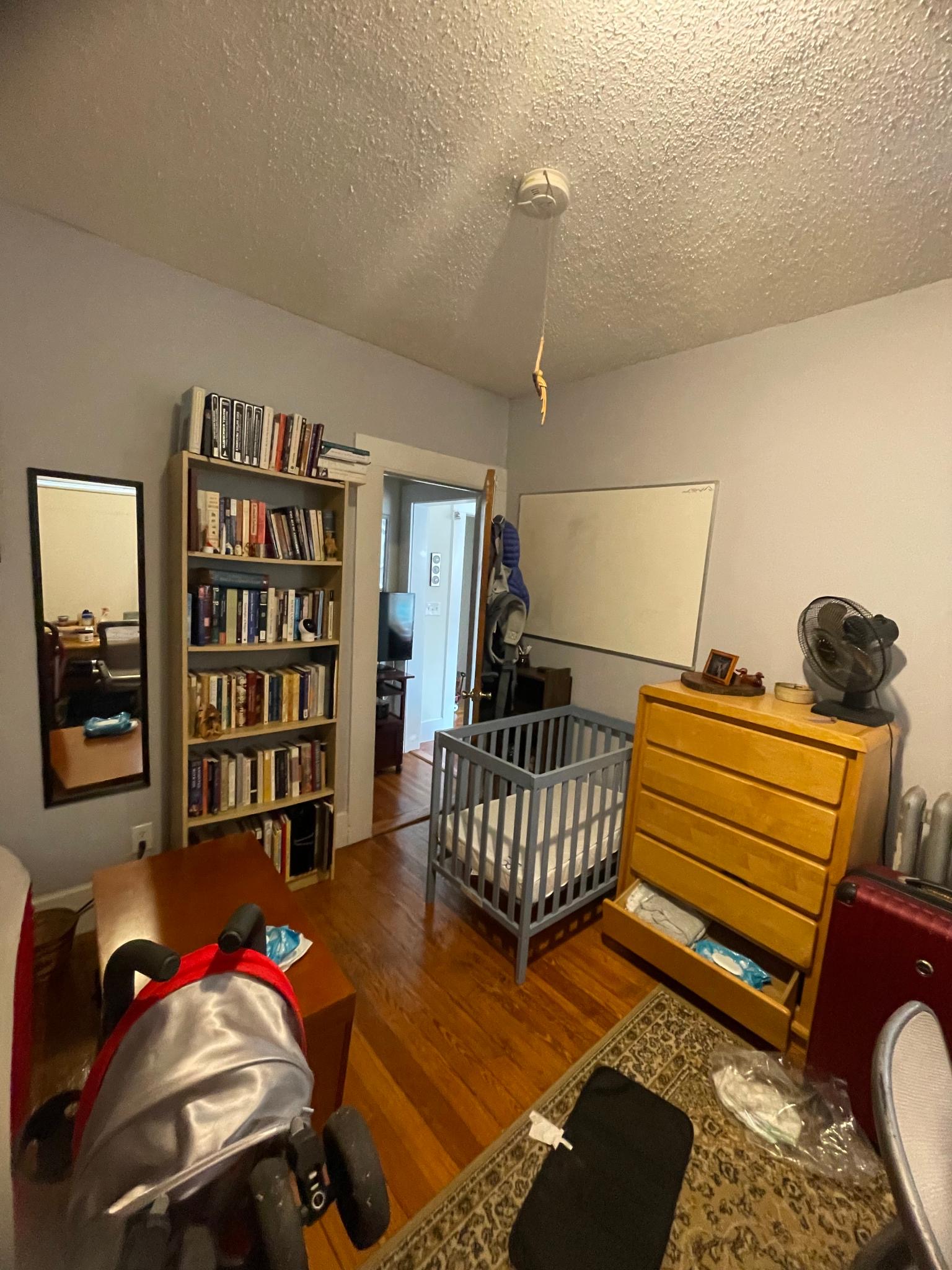 132 5 Oxford St, Porter Square