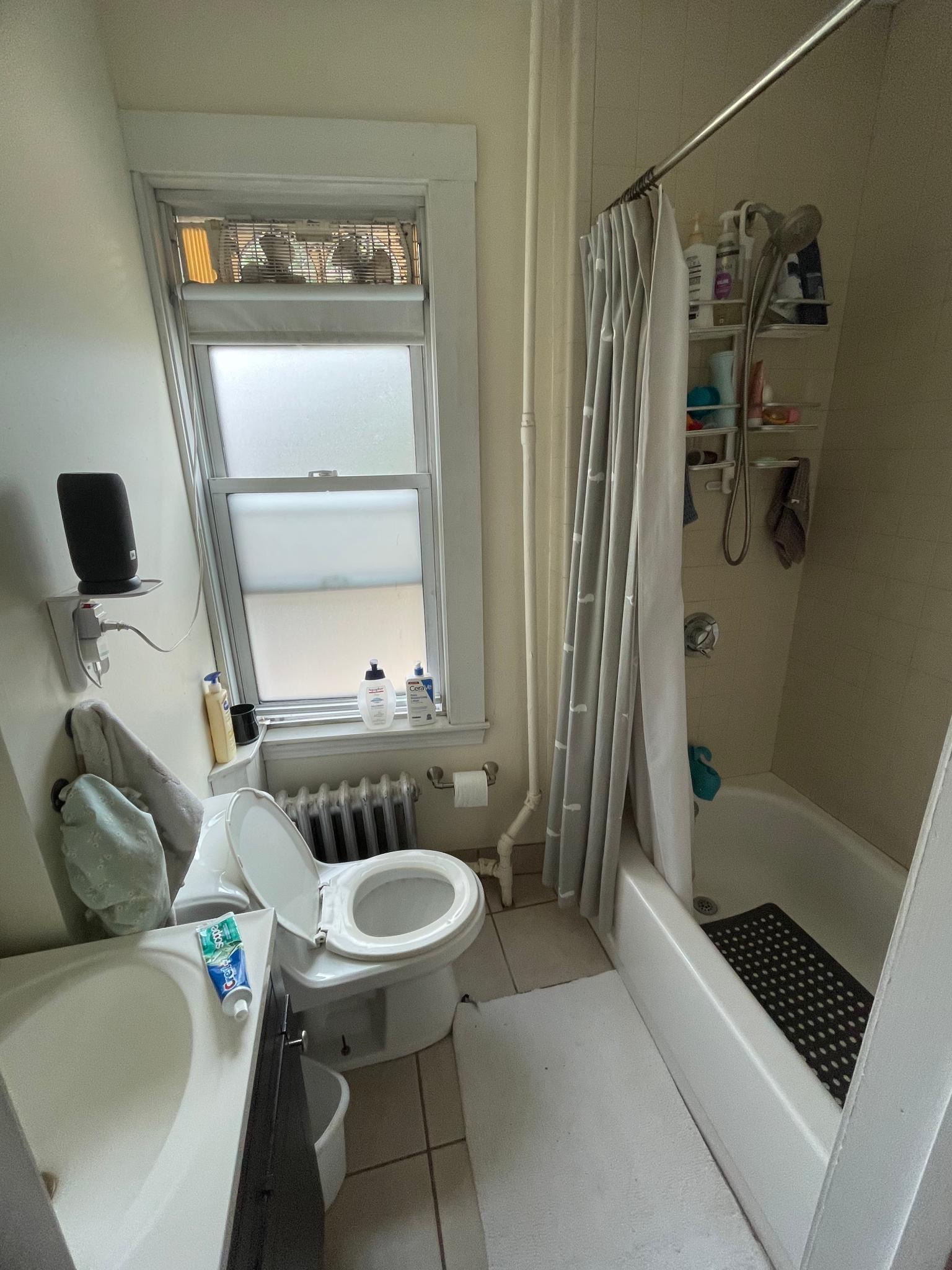 132 5 Oxford St, Porter Square