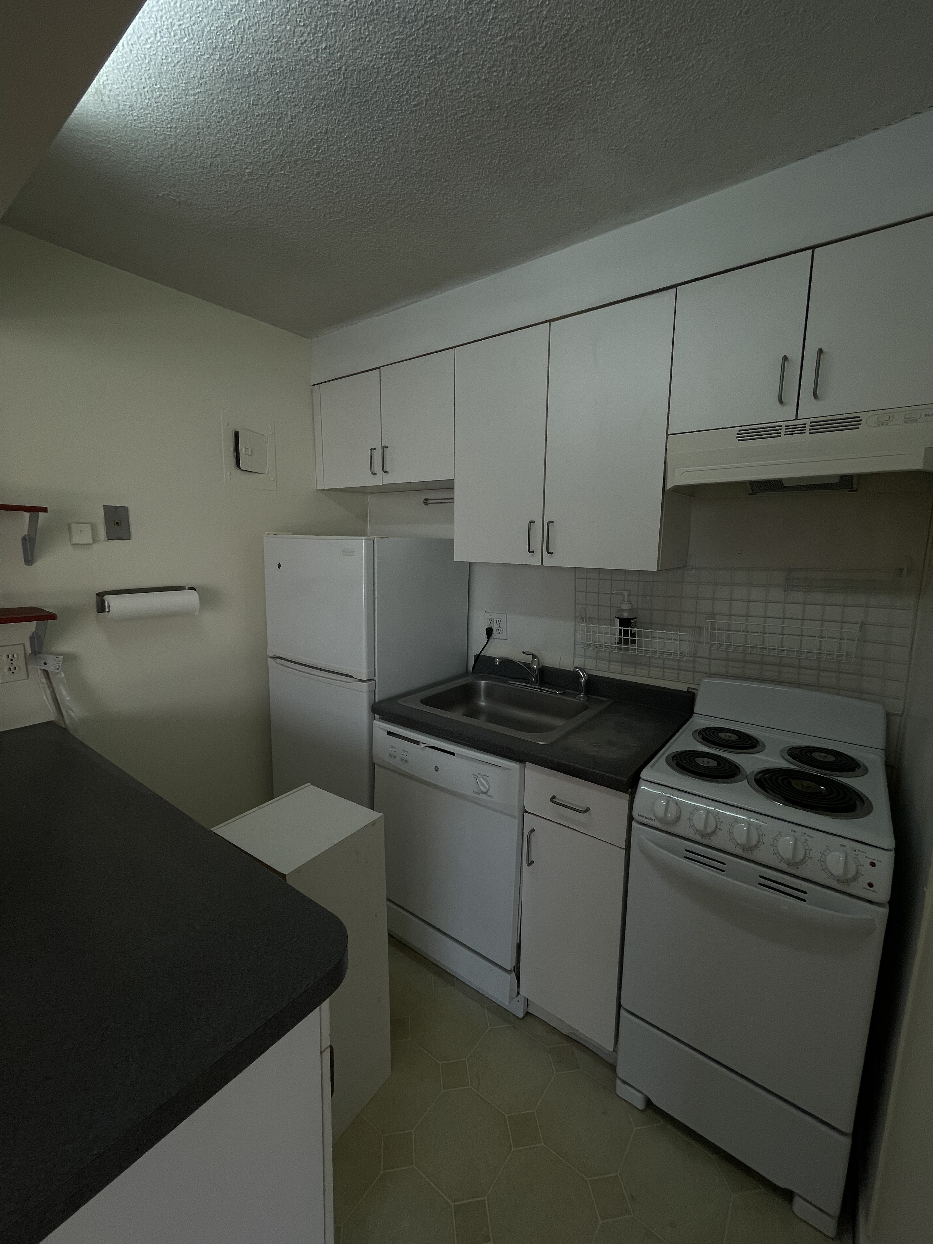 Photos of apartment on Trowbridge St.,Cambridge MA 02138