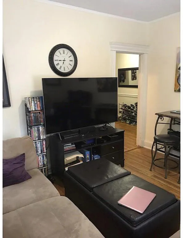 364 Riverway, Mission Hill