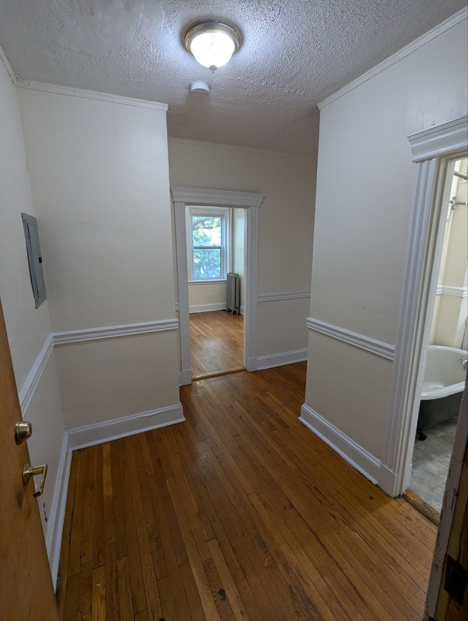 364 Riverway, Mission Hill