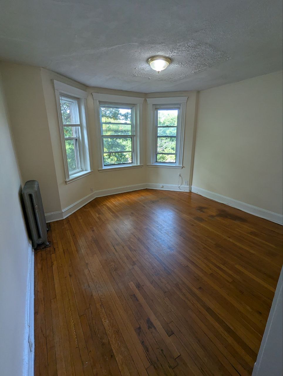 364 Riverway, Mission Hill