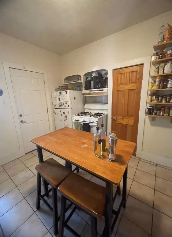 Photos of apartment on Central St.,Somerville MA 02143