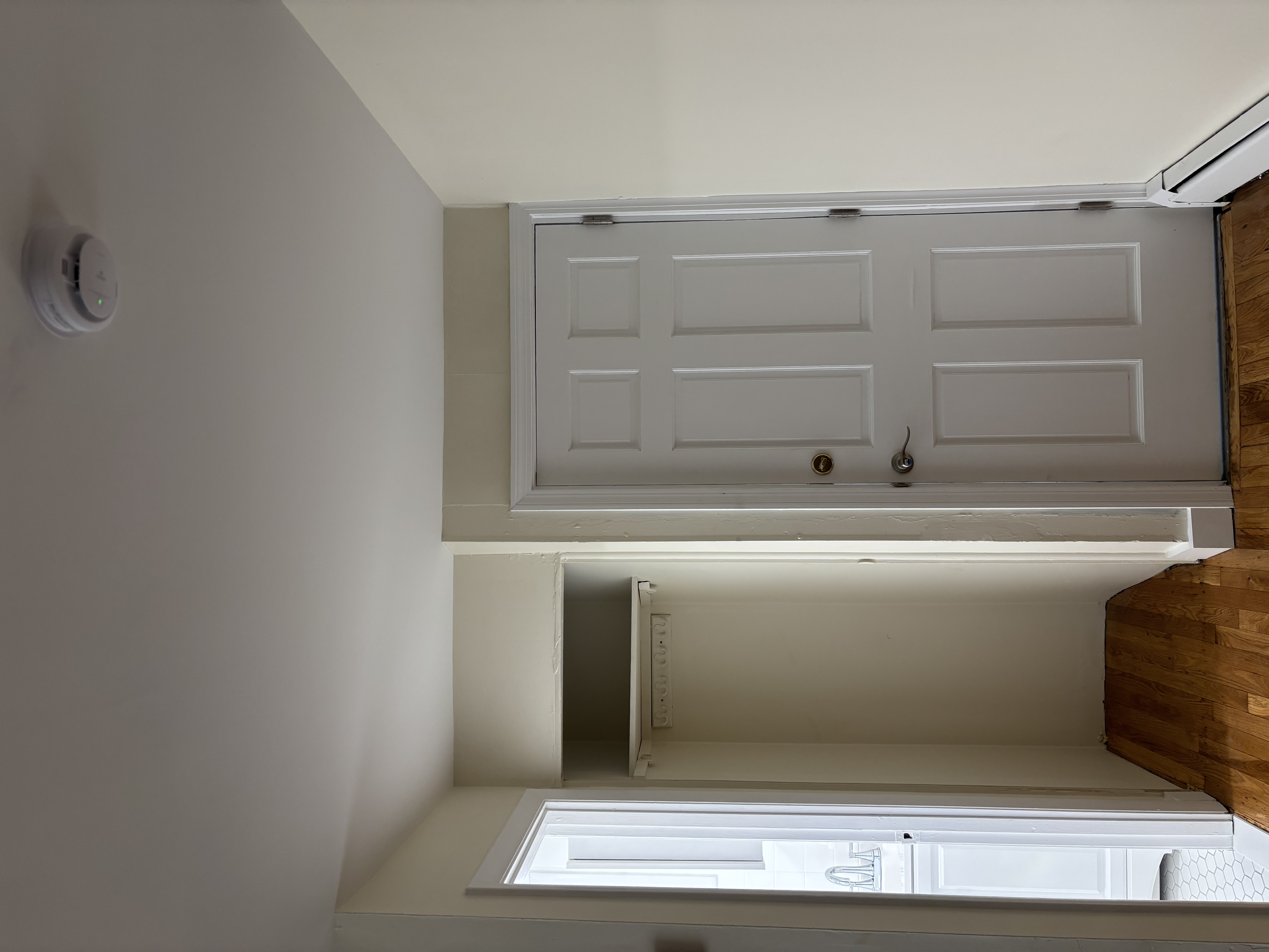 Photos of apartment on Beacon,Somerville MA 02143