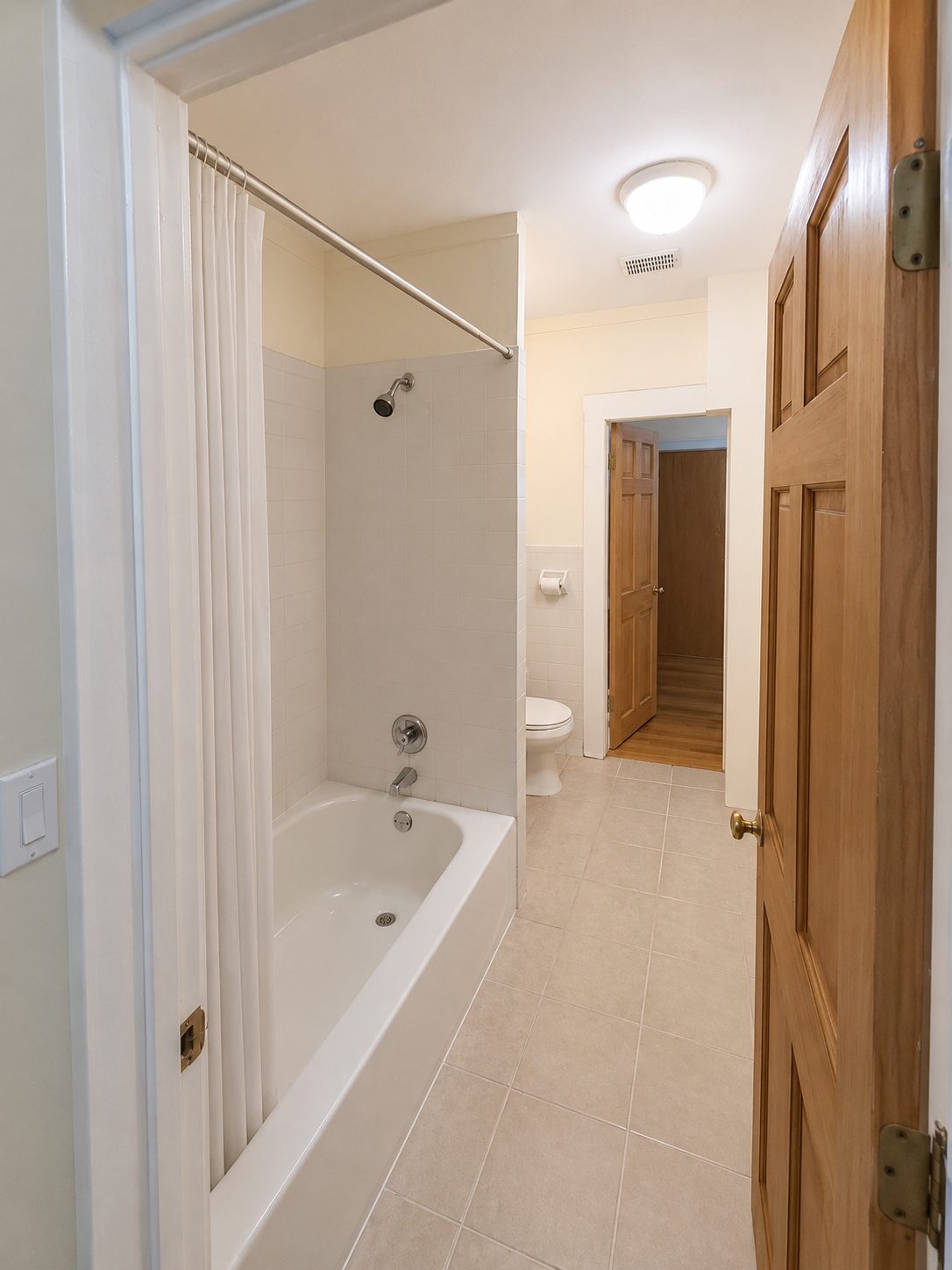 Photos of apartment on Beacon St.,Somerville MA 02143