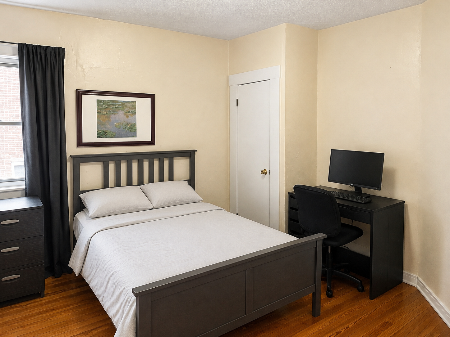 Photos of apartment on Oxford St.,Cambridge MA 02140