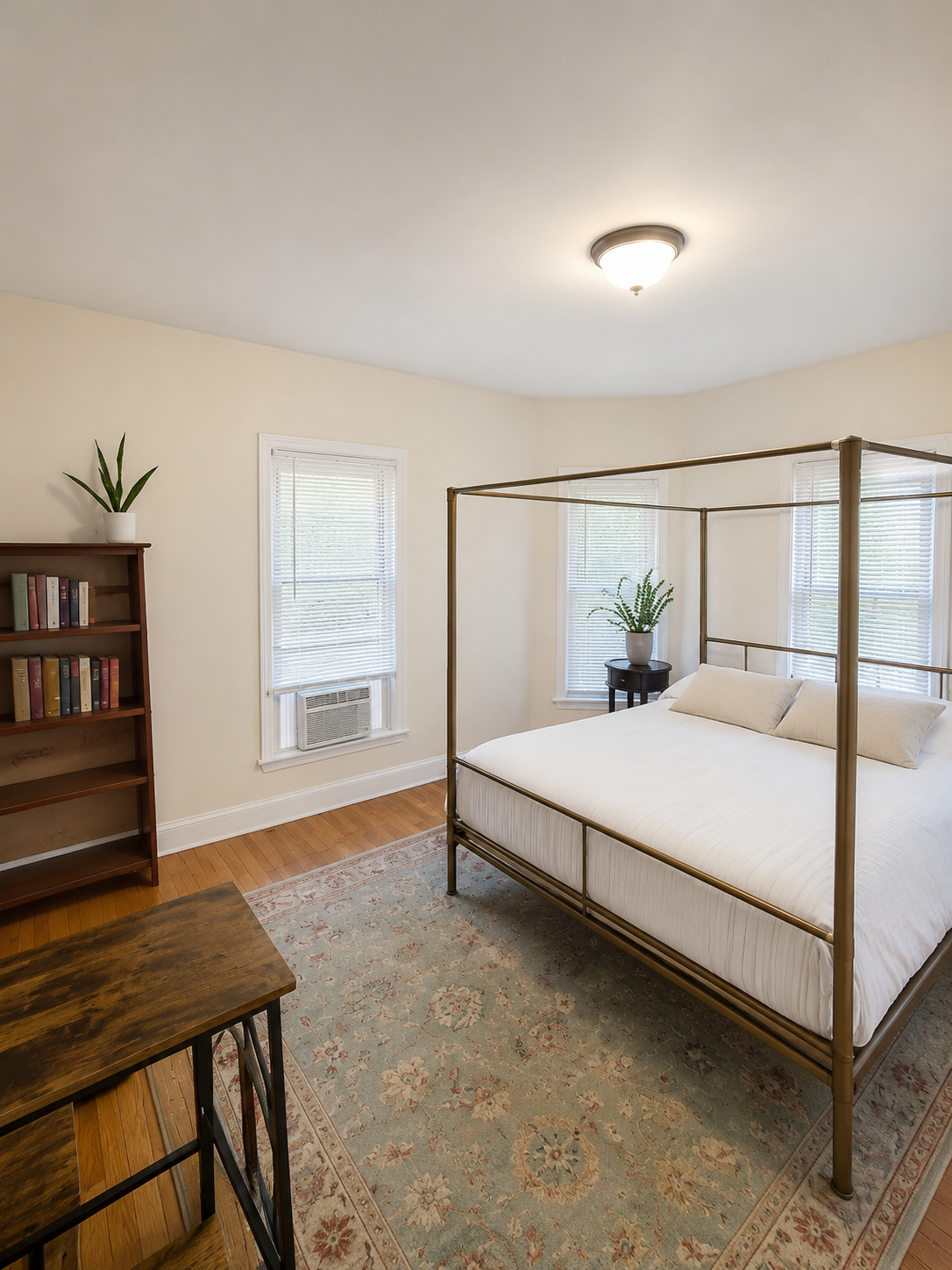 Photos of apartment on Beacon St.,Somerville MA 02143