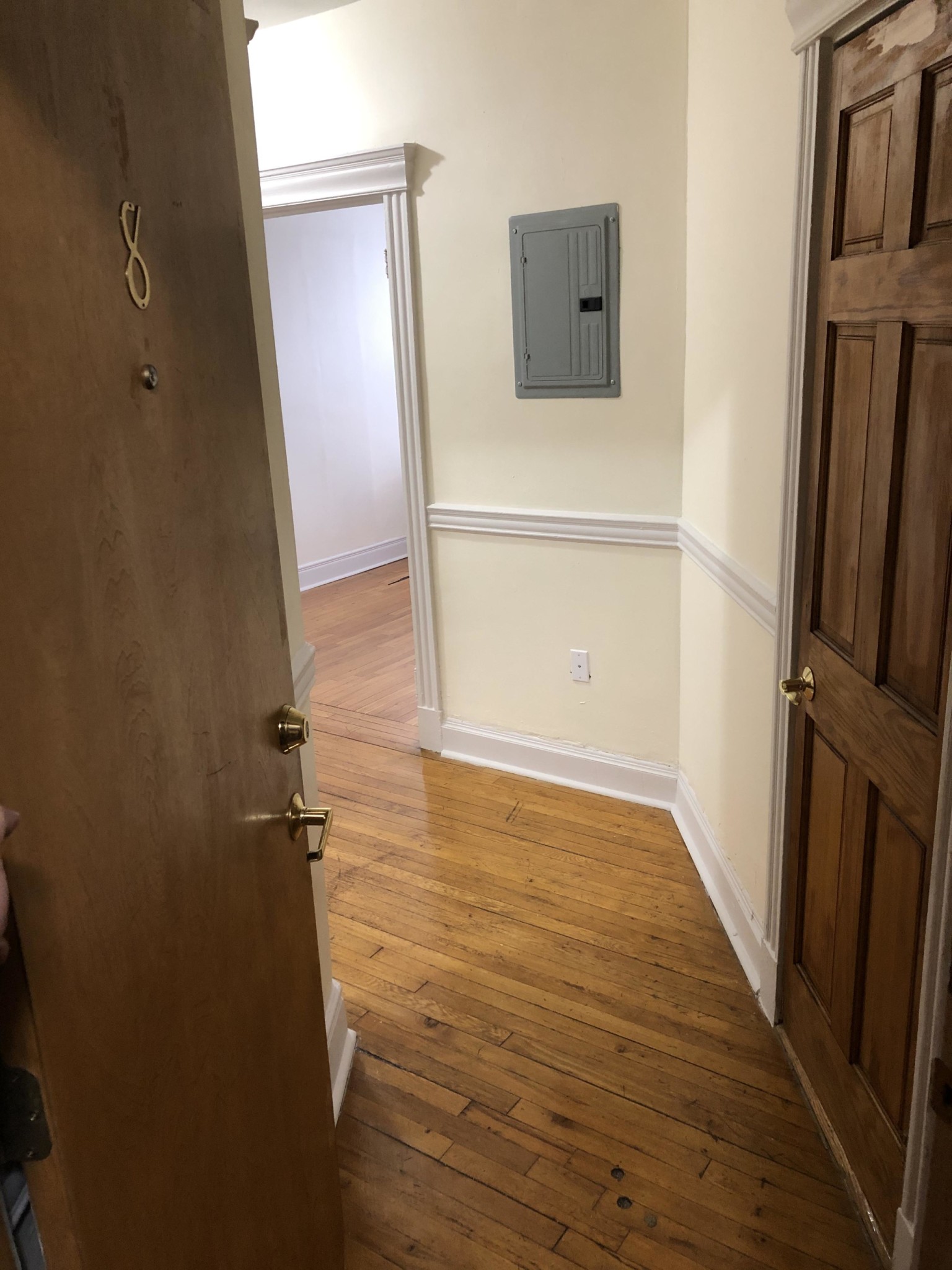 352 Riverway, Mission Hill