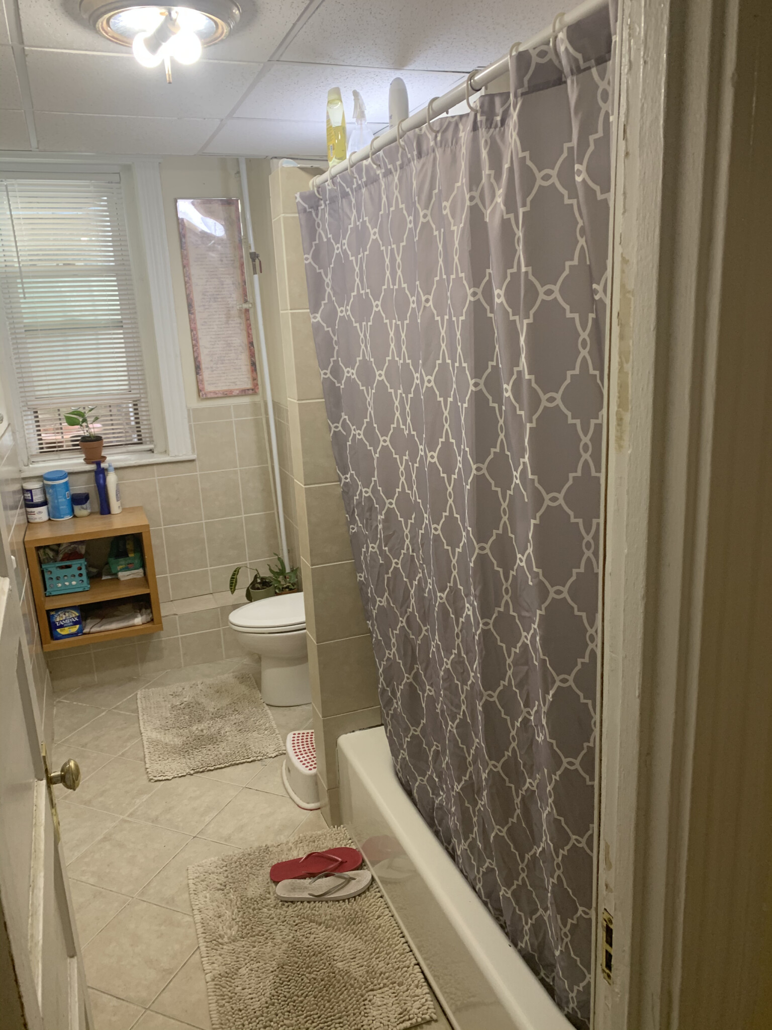 Photos of apartment on Riverway,Boston MA 02115
