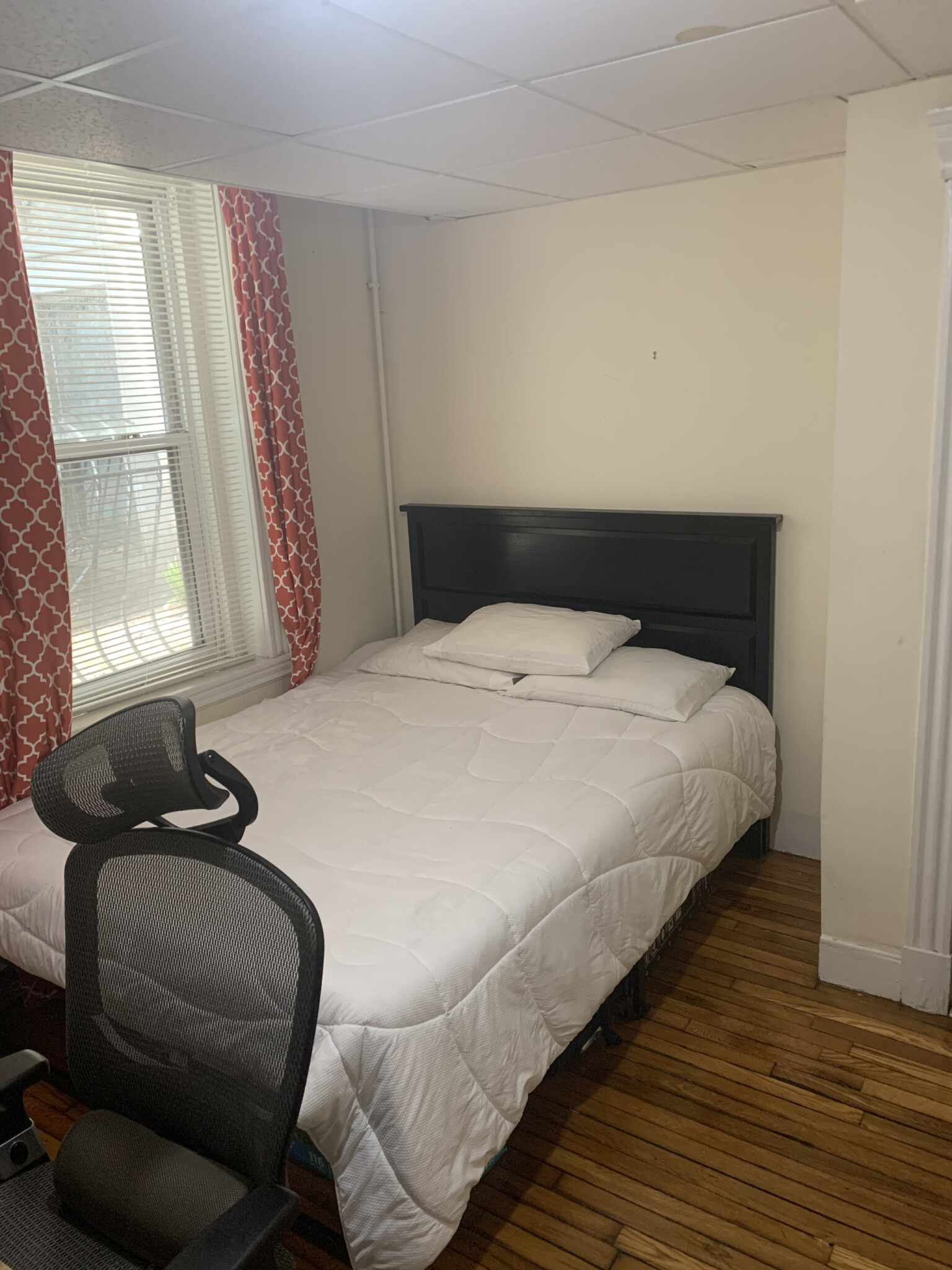 Photos of apartment on Riverway,Boston MA 02115