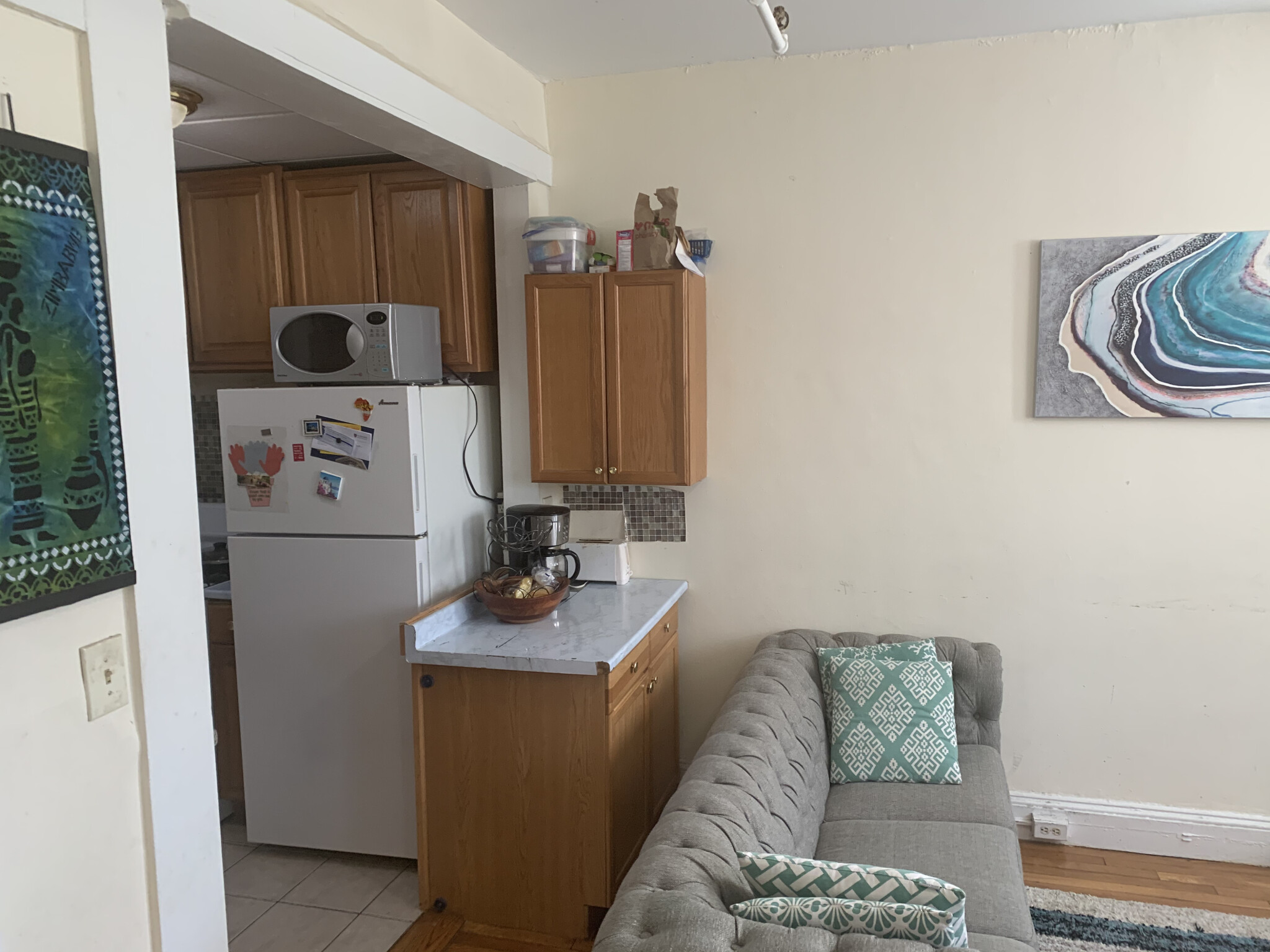 Photos of apartment on Riverway,Boston MA 02115