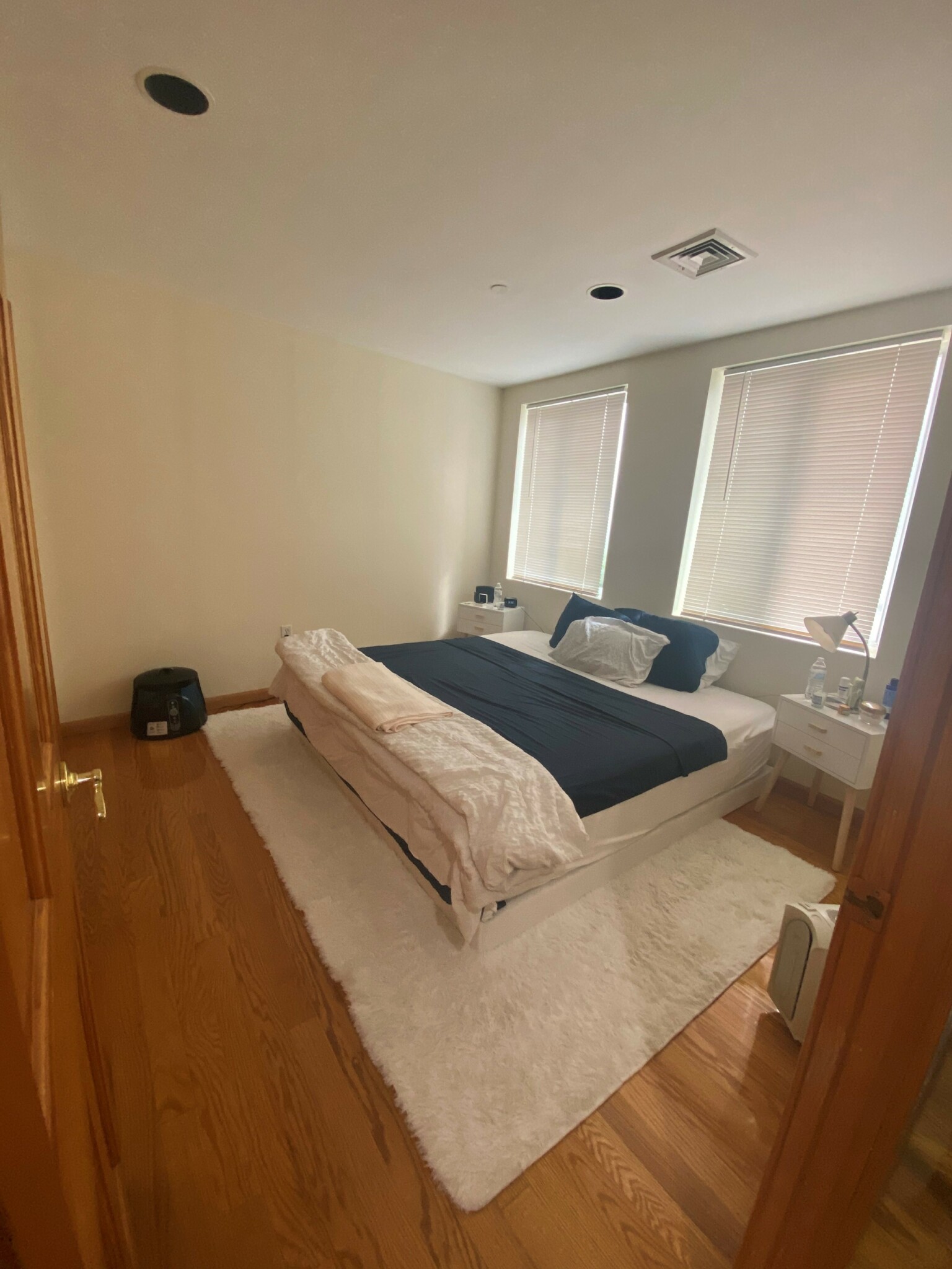 2443 Massachusetts Ave, North Cambridge