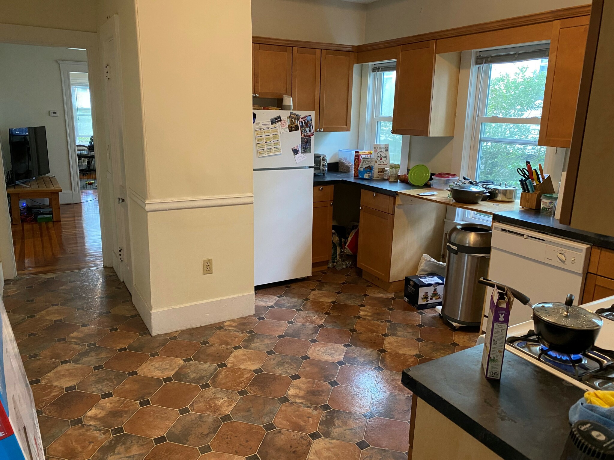 124 Hillside Rd, Watertown