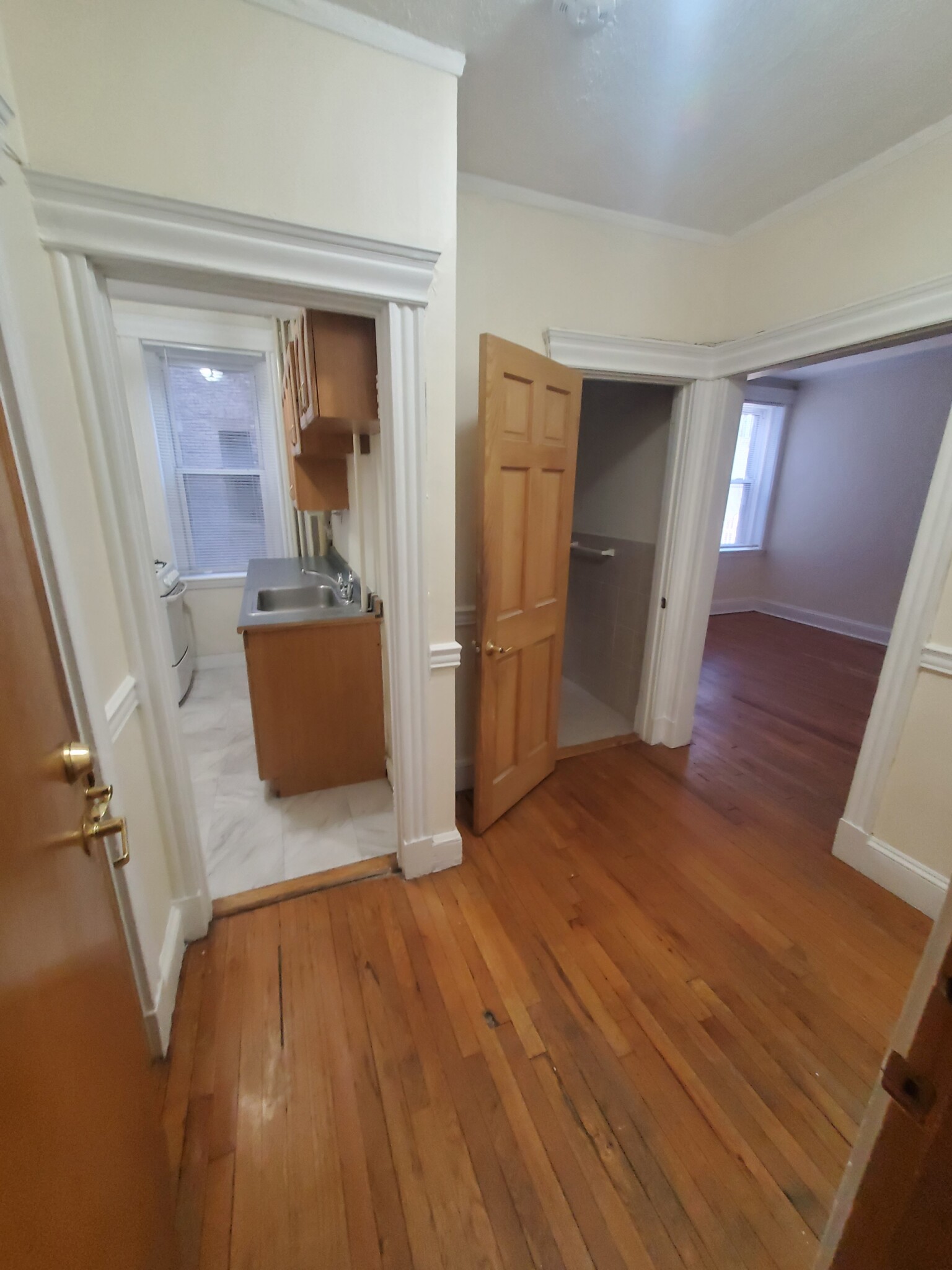 360 Riverway - Mission Hill