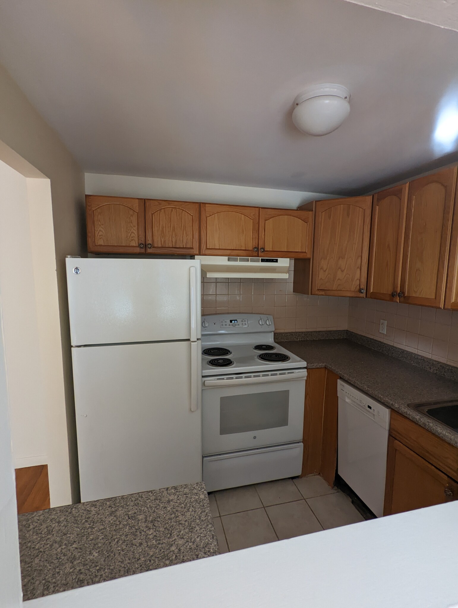 Photo 4 of Central Unit 6