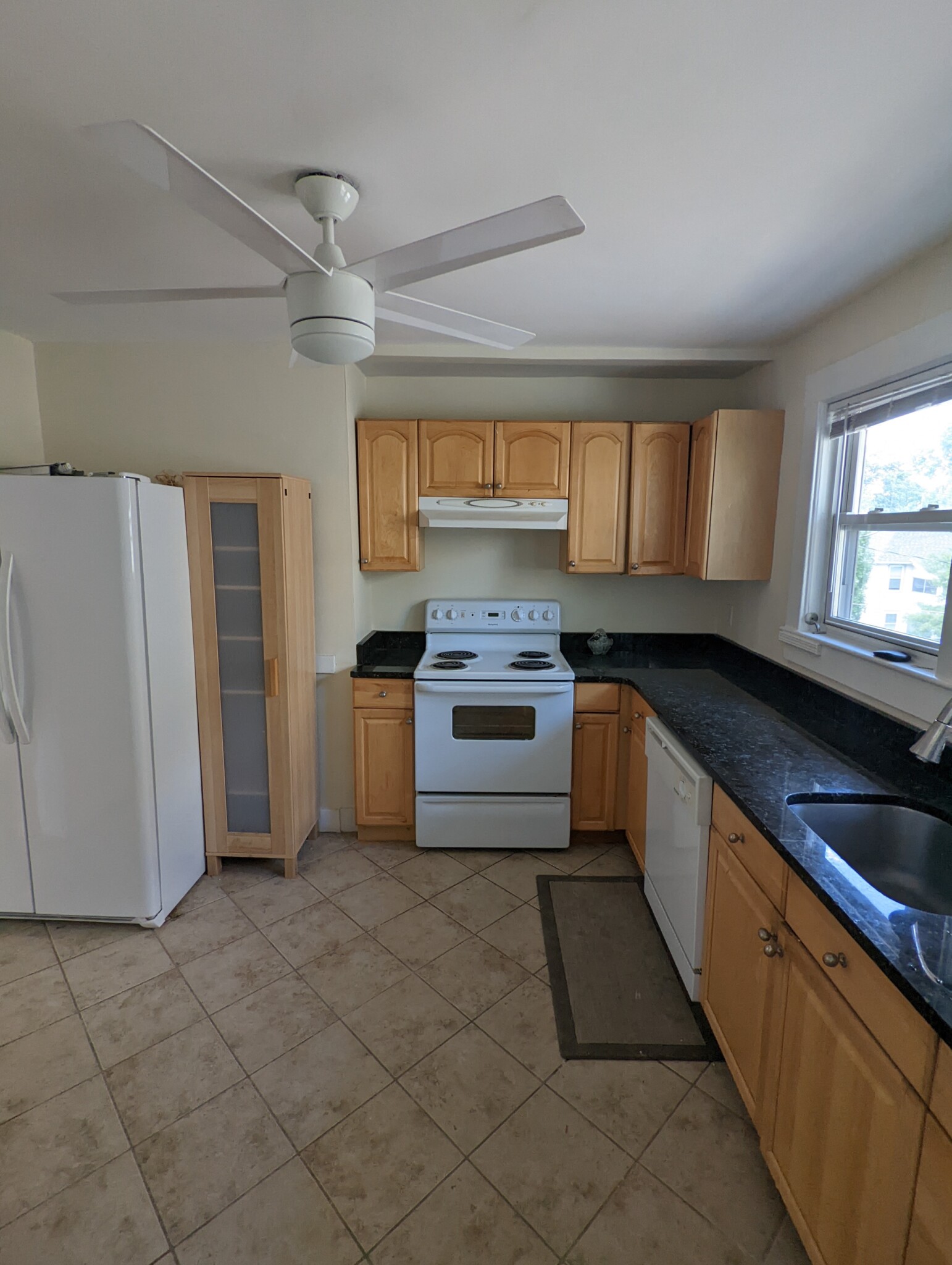 35 Winslow Rd, Waverley Square