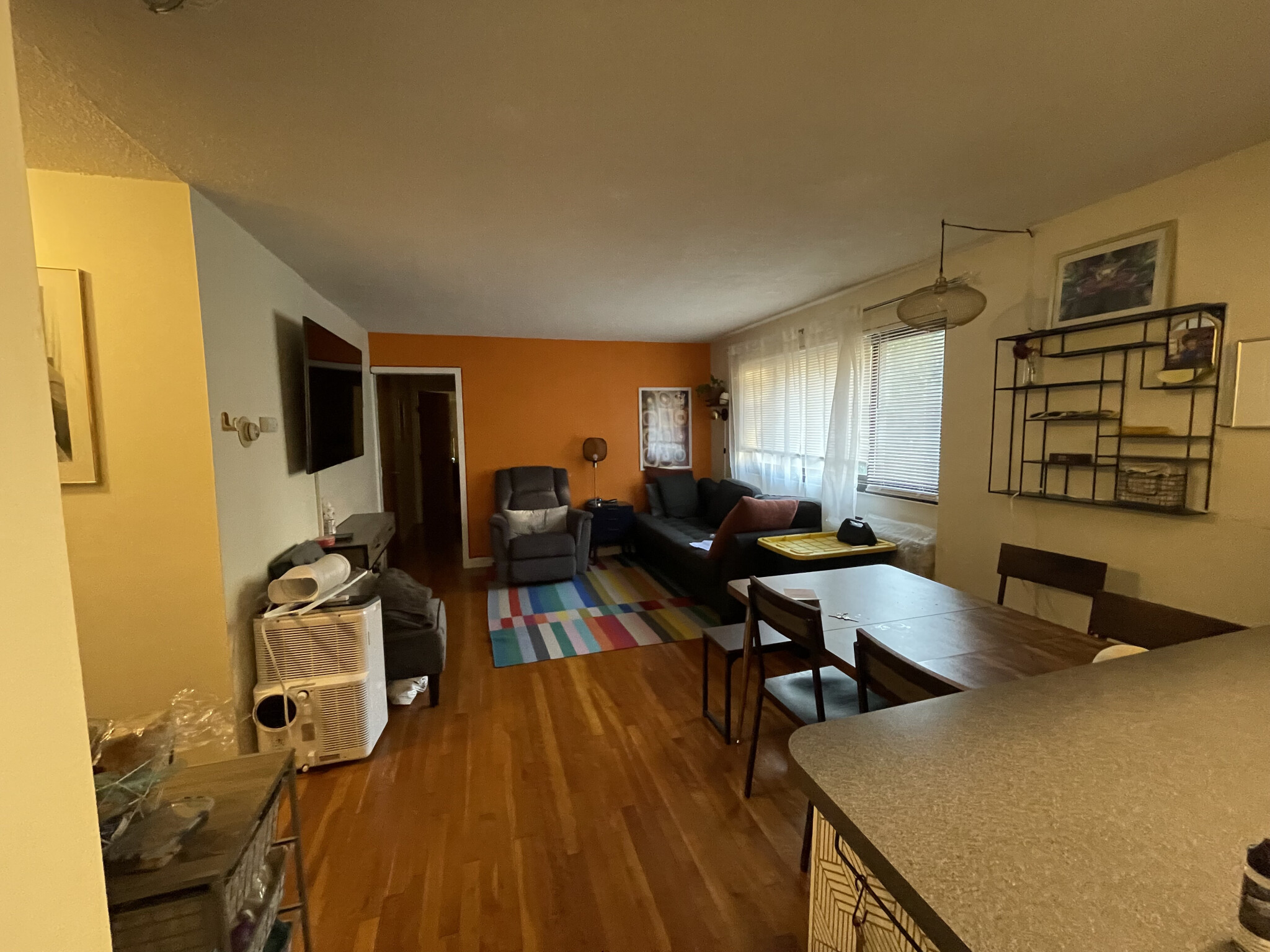 77 Trowbridge St, Central Square