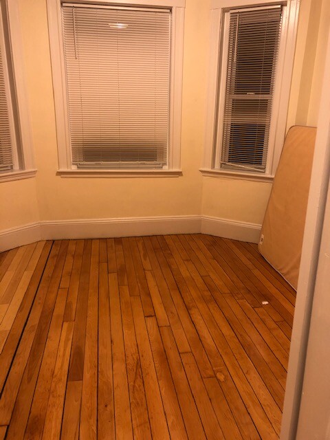 279 Harvard St, Mid-Cambridge