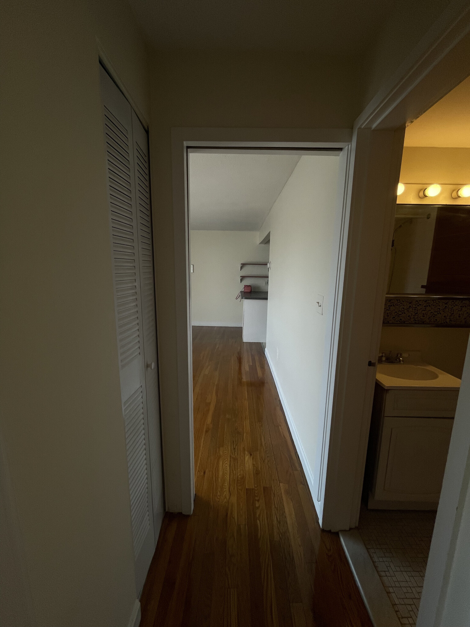 Photos of apartment on Trowbridge St.,Cambridge MA 02138