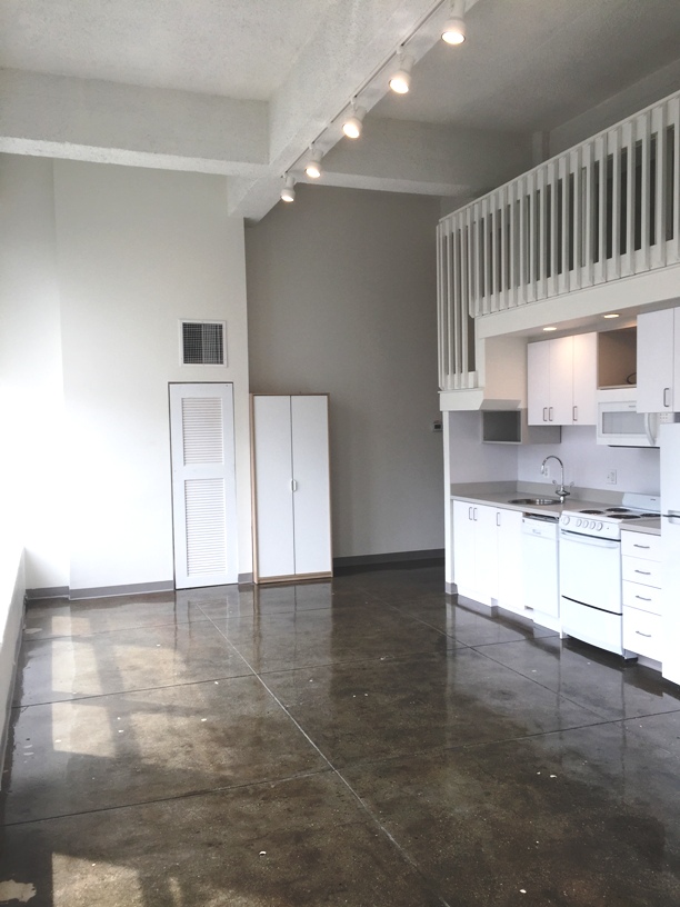 61 Brookline Ave, Fenway